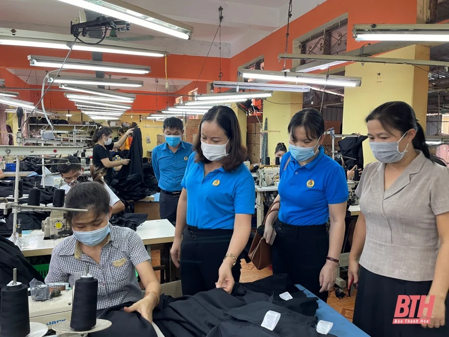 Kiểm tra công tác phòng, chống dịch COVID-19 tại các doanh nghiệp