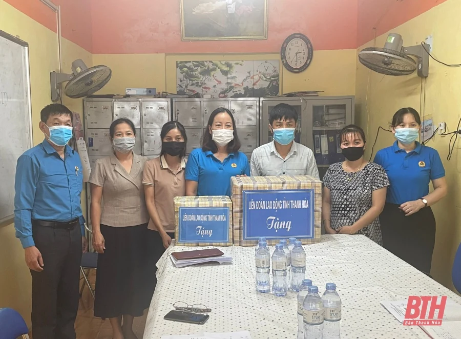 Kiểm tra công tác phòng, chống dịch COVID-19 tại các doanh nghiệp