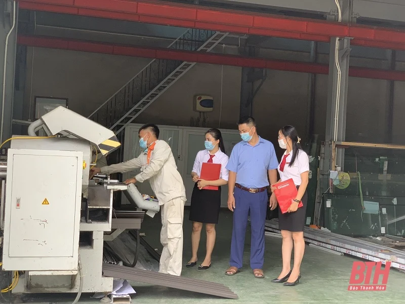 Agribank dành khoảng 30.000 tỷ đồng thực hiện chương trình tín dụng ưu đãi đối với doanh nghiệp vừa và nhỏ