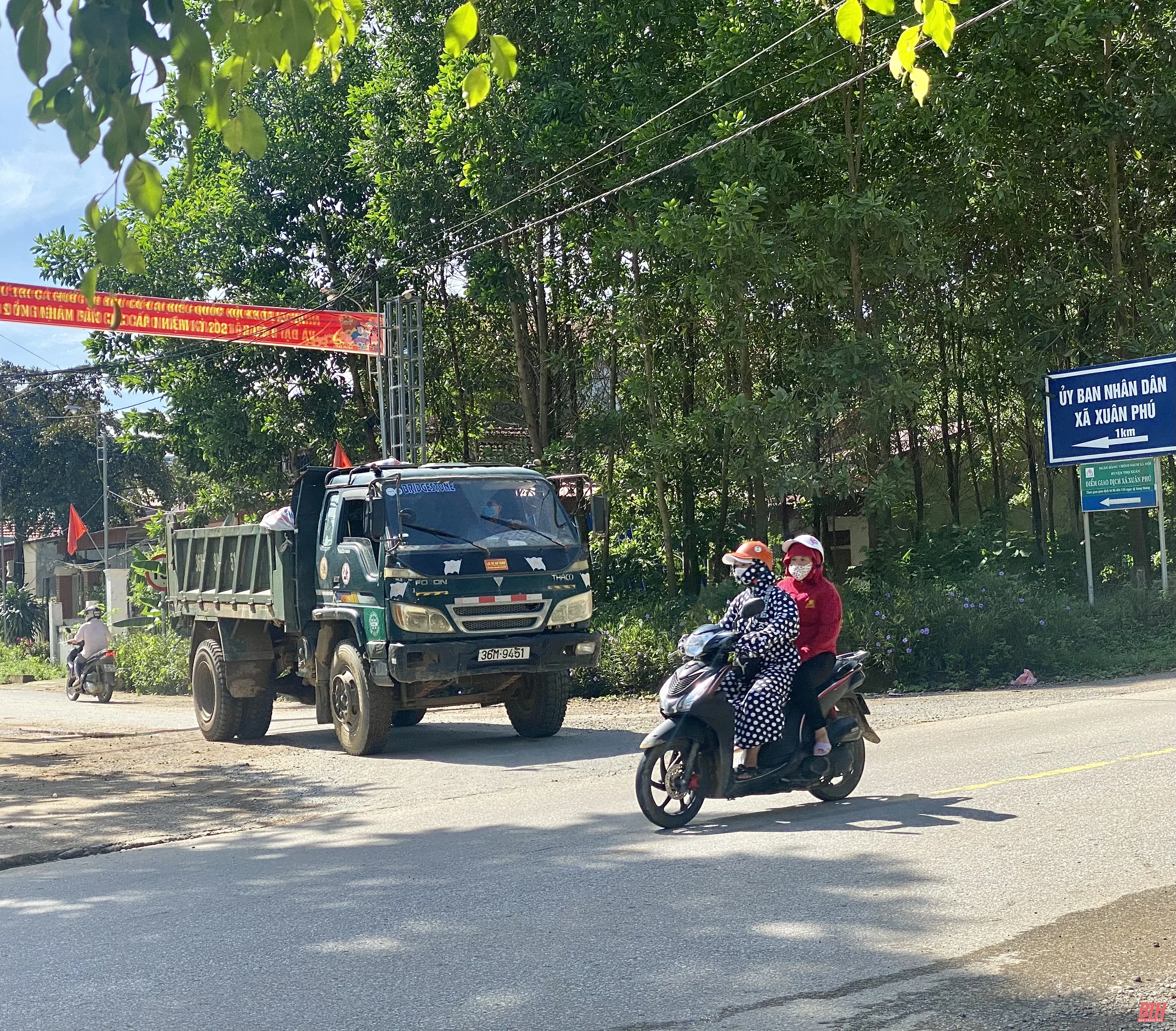Nguy hiểm rình rập tại vị trí giao cắt trên đường Hồ Chí Minh