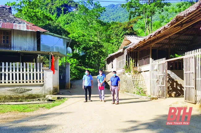 Nỗ lực phát triển kinh tế ở khu Nghèo