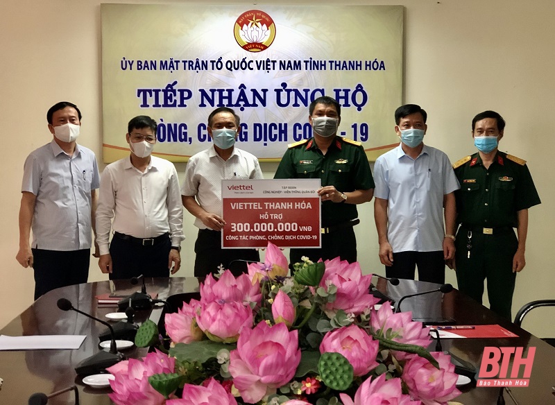 776 tập thể, cá nhân ủng hộ hơn 68 tỷ đồng phòng, chống dịch COVID-19