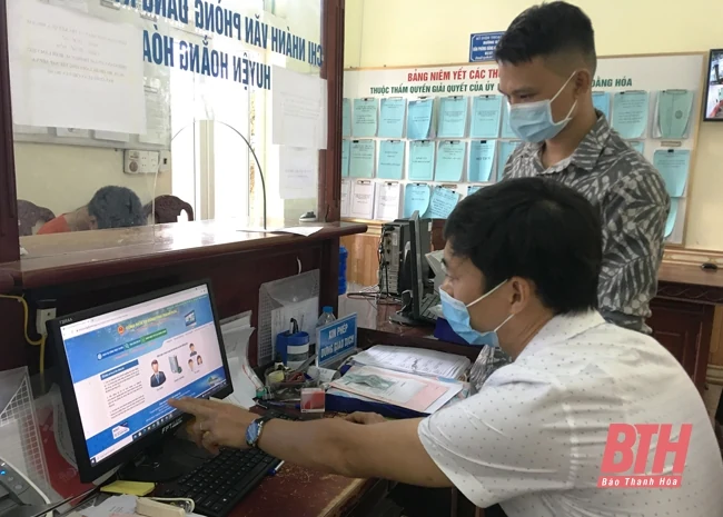 Khuyến khích người dân sử dụng dịch vụ công trực tuyến góp phần phòng, chống dịch COVID-19