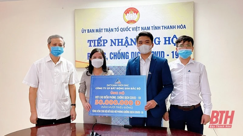 Công ty Cổ phần Bất động sản Bắc Bộ ủng hộ phòng, chống dịch COVID-19