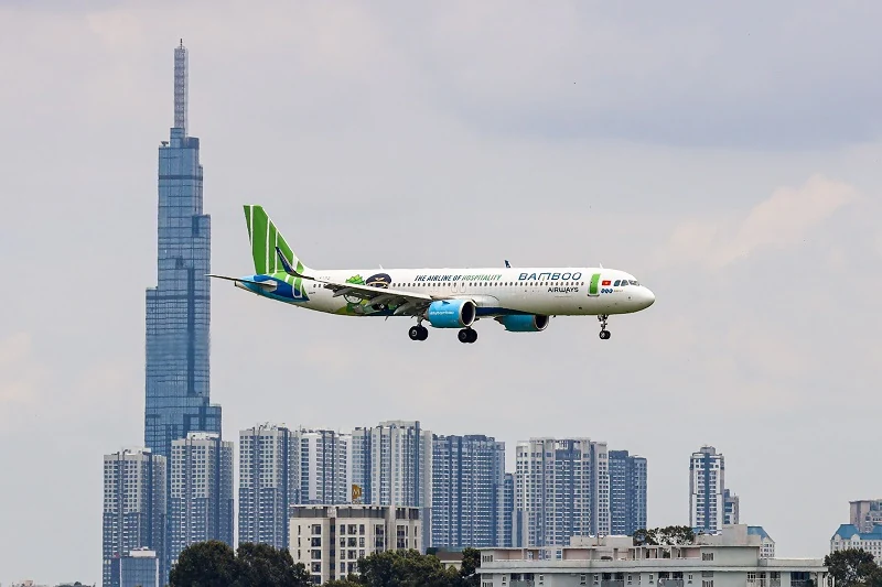 Bamboo Airways điều chuyên cơ đưa đoàn y bác sĩ tiếp viện miền Nam chống dịch