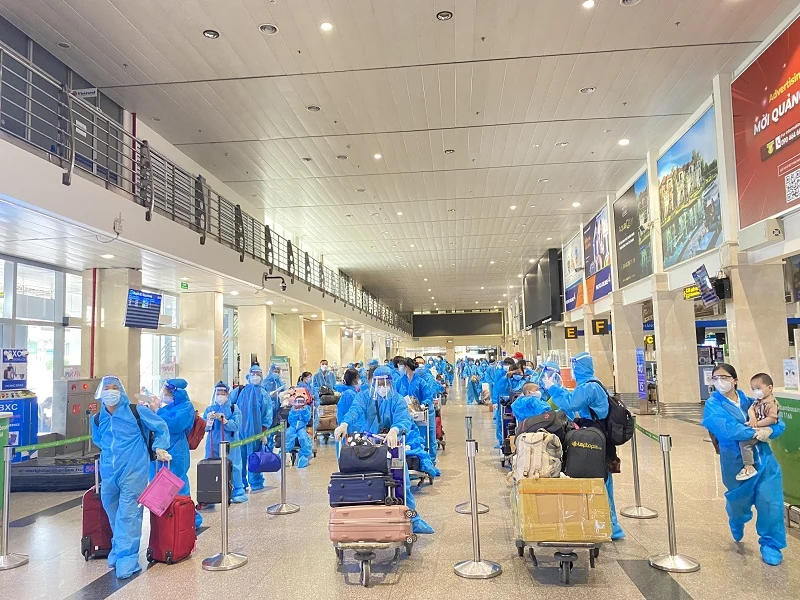 Bamboo Airways điều chuyên cơ đưa đoàn y bác sĩ tiếp viện miền Nam chống dịch