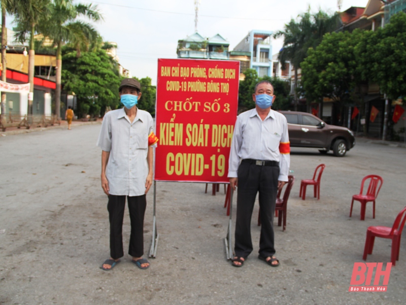 Chợ truyền thống, siêu thị trên địa bàn TP Thanh Hóa: Số lượng người mua giảm mạnh, thực phẩm bảo đảm cung ứng cho người dân