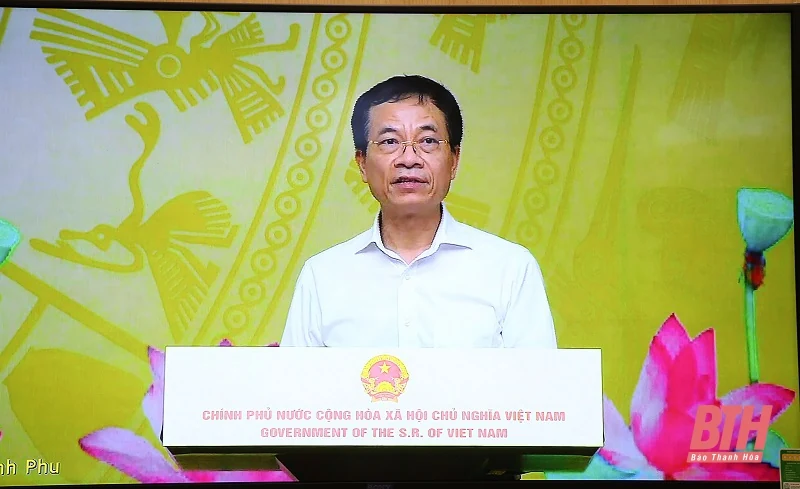 Phát động Chương trình “Sóng và máy tính cho em”