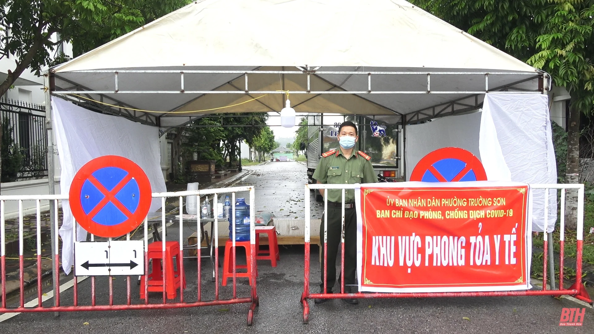 Ghi nhận tại khu phong tỏa phố Sơn Thắng (TP Sầm Sơn)