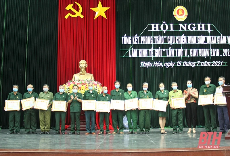 Đồng hành trên mặt trận mới