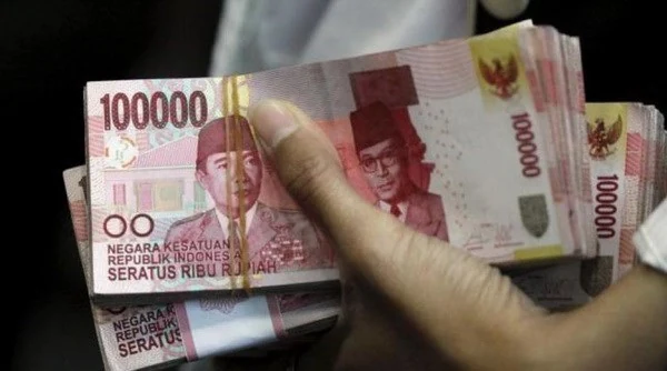 Indonesia chật vật với việc kiểm soát “núi nợ” ngân sách
