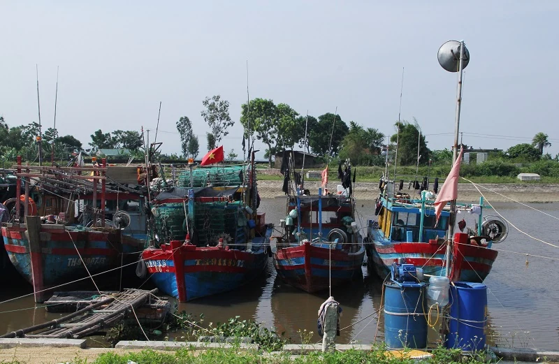 Chủ động kêu gọi tàu thuyền về nơi tránh trú bão số 7