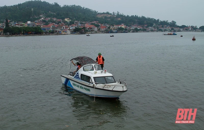 Chủ động kêu gọi tàu thuyền về nơi tránh trú bão số 7