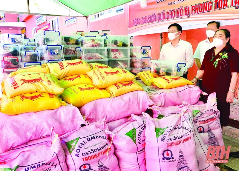 Kết quả 10 năm thực hiện Chỉ thị 46 của Ban Bí thư về chống văn hóa phẩm độc hại xâm nhập: Bài 2 - Xây dựng môi trường văn hóa lành mạnh