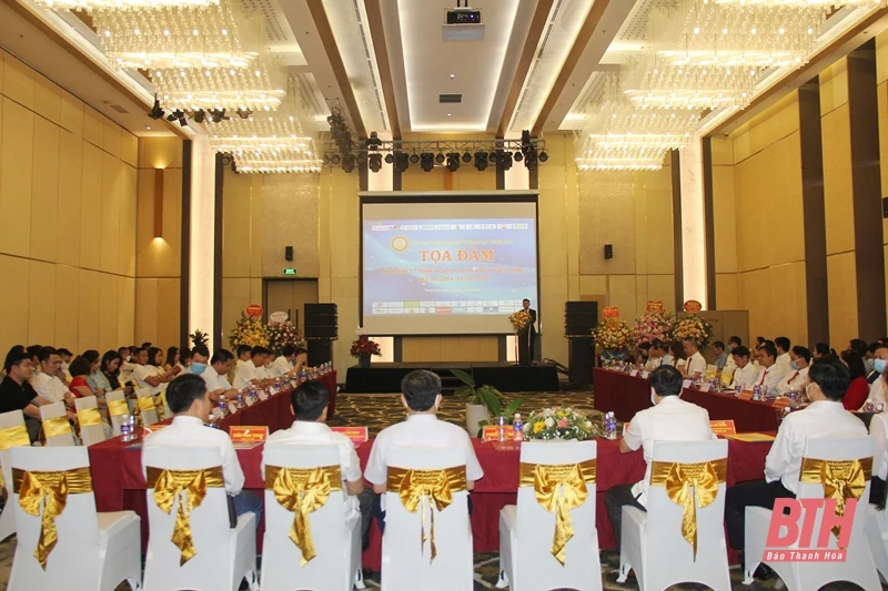 Hiệp hội Doanh nghiệp TP Thanh Hóa tọa đàm kỷ niệm 17 năm Ngày Doanh nhân Việt Nam
