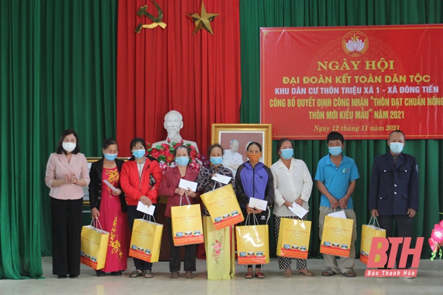 Phó Chủ tịch HĐND tỉnh Nguyễn Quang Hải dự Ngày hội Đại đoàn kết toàn dân tộc tại thôn Triệu Xá 1