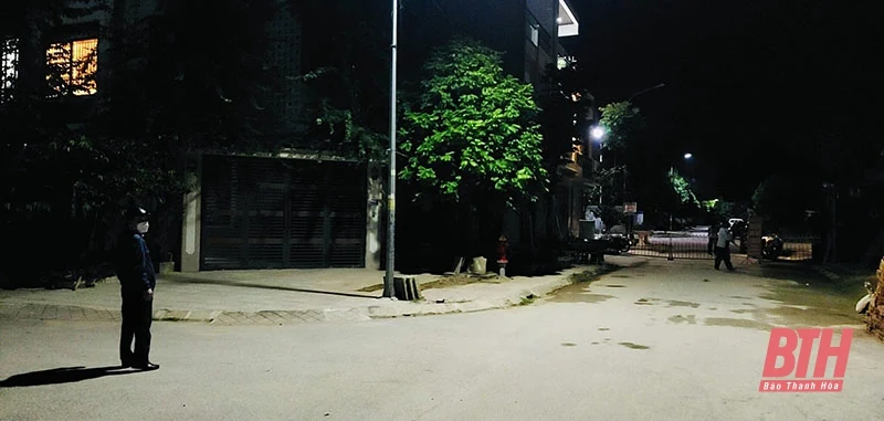 TP Thanh Hoá phong toả tạm thời các cụm dân cư liên quan đến các ca mắc COVID-19 mới ghi nhận