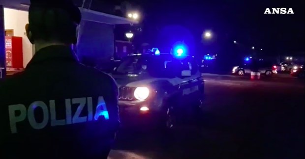 Italy bắt giữ hàng trăm nghi phạm thuộc băng đảng mafia khét tiếng