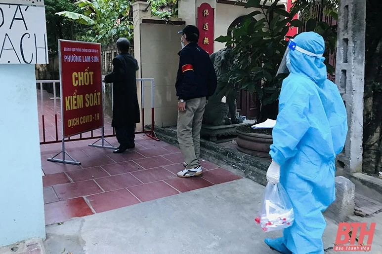 Truy vết được 91 F1 của 12 ca mắc COVID-19 liên quan đến ổ dịch Trường Tiểu học Hoàng Hoa Thám