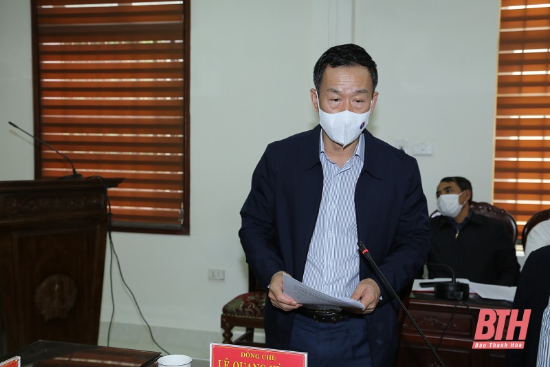 Phó Bí thư Thường trực Tỉnh ủy Lại Thế Nguyên kiểm tra công tác phòng, chống dịch tại huyện Hậu Lộc