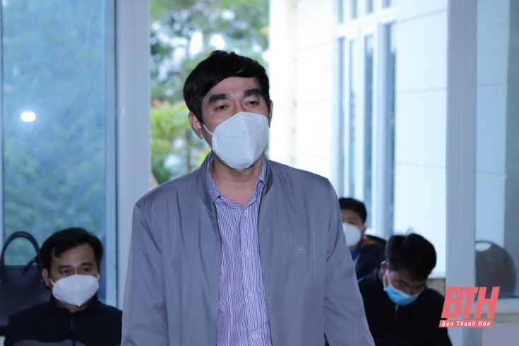 Kiên quyết ngăn chặn, đẩy lùi dịch COVID-19, sớm đưa huyện Mường Lát trở lại trạng thái bình thường mới