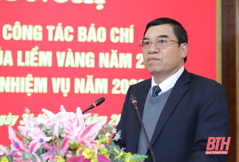 Tổng kết công tác báo chí và trao Giải Búa Liềm vàng năm 2021, triển khai nhiệm vụ năm 2022