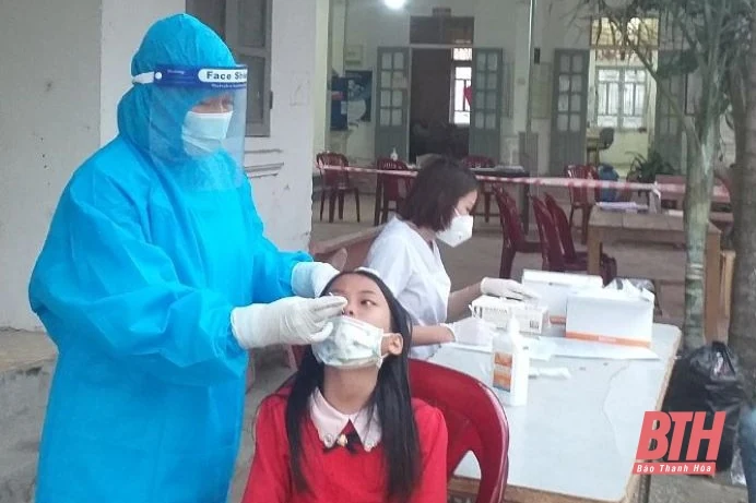 Tăng cường bảo vệ người thuộc nhóm nguy cơ cao mắc COVID-19 trên địa bàn tỉnh