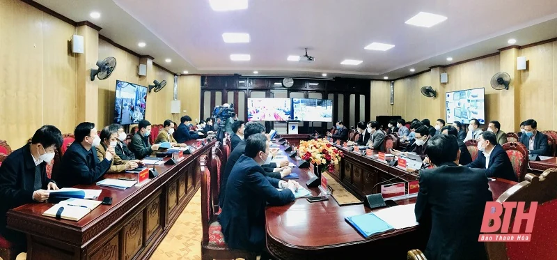 Kiên trì, kiên quyết đặt sức khỏe, tính mạng của người dân lên trên hết, trước hết