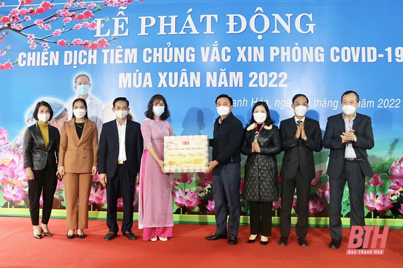 Phát động chiến dịch tiêm chủng vắc xin phòng COVID-19 mùa Xuân 2022 trên địa bàn tỉnh Thanh Hóa