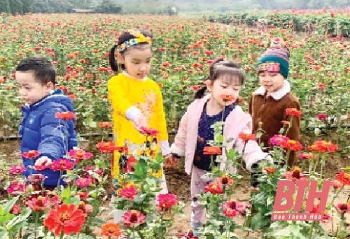 Tết cổ truyền trong mắt trẻ thơ