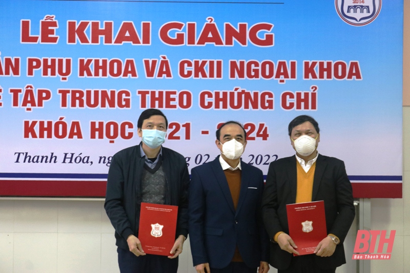 Trường Đại học Y Hà Nội khai giảng lớp chuyên khoa I, chuyên khoa II hệ tập trung theo chứng chỉ tại Thanh Hóa