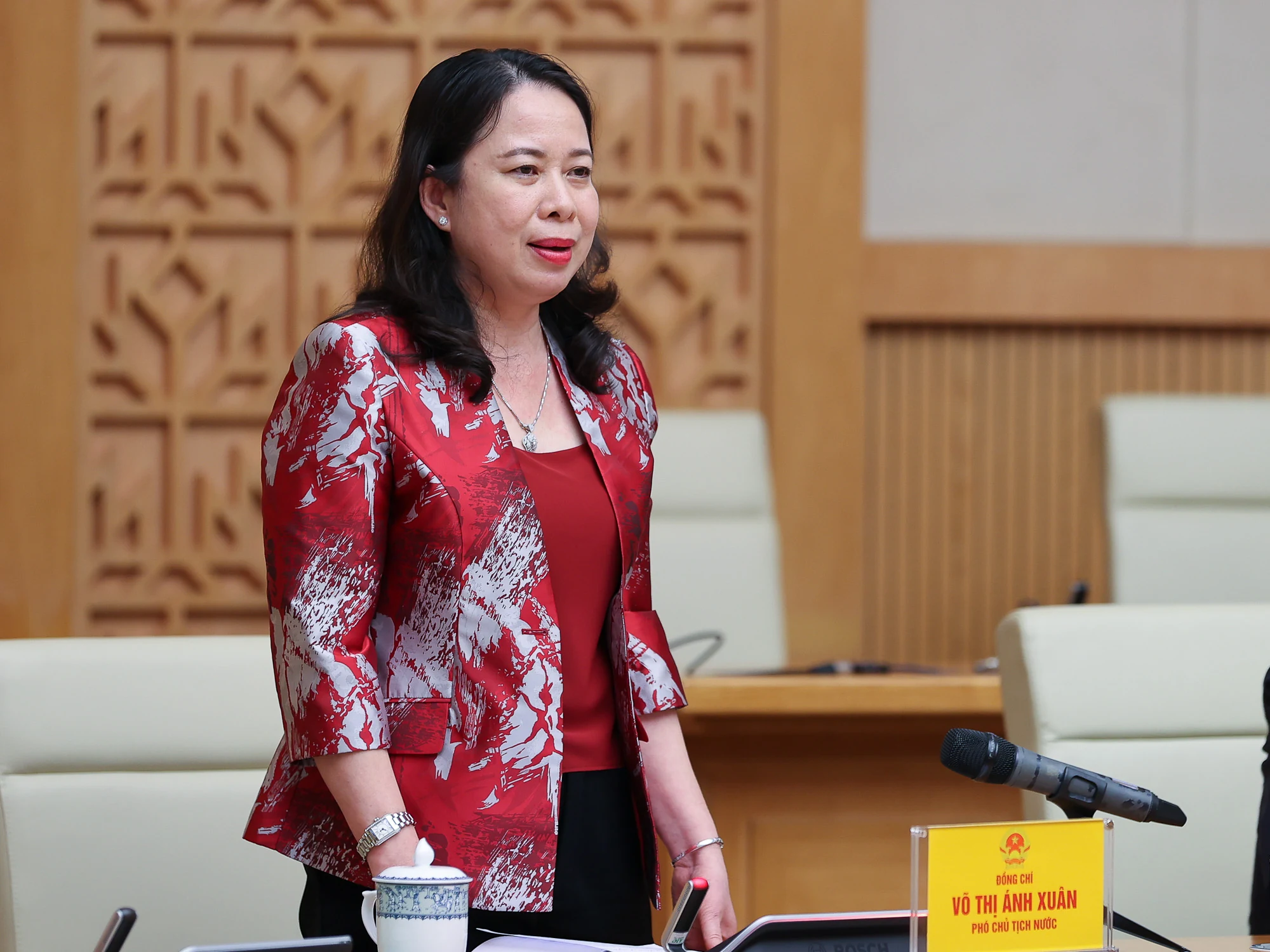 Thủ tướng chỉ đạo hàng loạt giải pháp trước những diễn biến mới trong nước và quốc tế