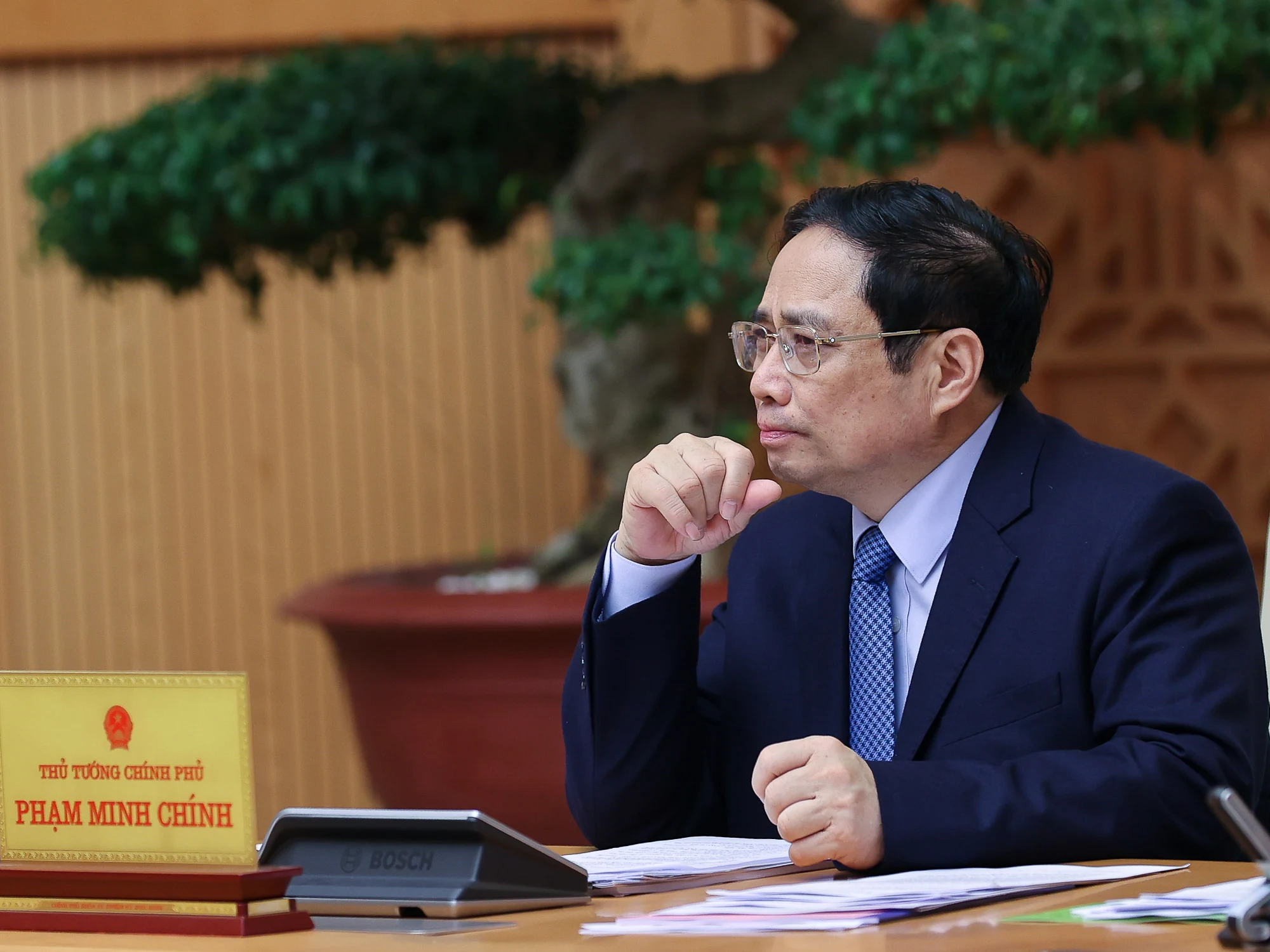 Thủ tướng chỉ đạo hàng loạt giải pháp trước những diễn biến mới trong nước và quốc tế