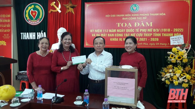 Tọa đàm và ra mắt Ban công tác nữ Cựu Thanh niên xung phong tỉnh