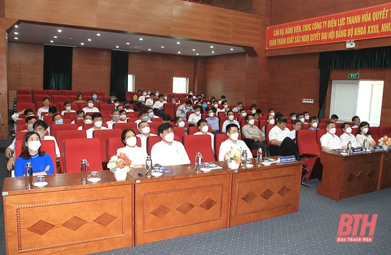 Tổng Công ty Điện lực miền Bắc tổ chức hội nghị đồng hành cùng khách hàng sử dụng điện