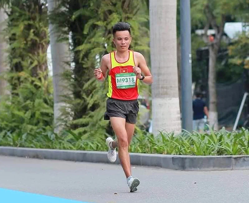 Điền kinh Thanh Hóa giành 1 HCV, 2 HCB tại Giải chạy VnExpress Huế Marathon 2022