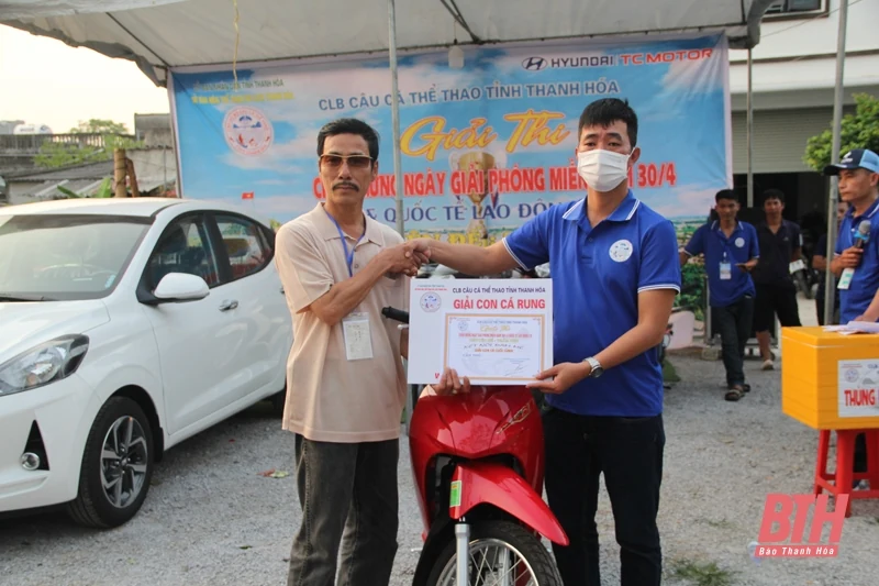 Cần thủ đến từ Hà Nội giành giải nhất tại Giải câu cá thể thao Thanh Hóa chào mừng các ngày lễ lớn