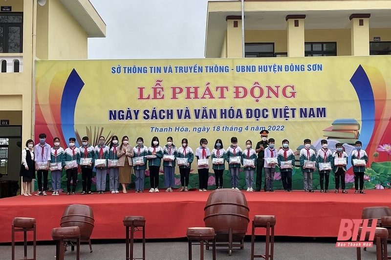 Phát động Ngày Sách và Văn hóa đọc Việt Nam