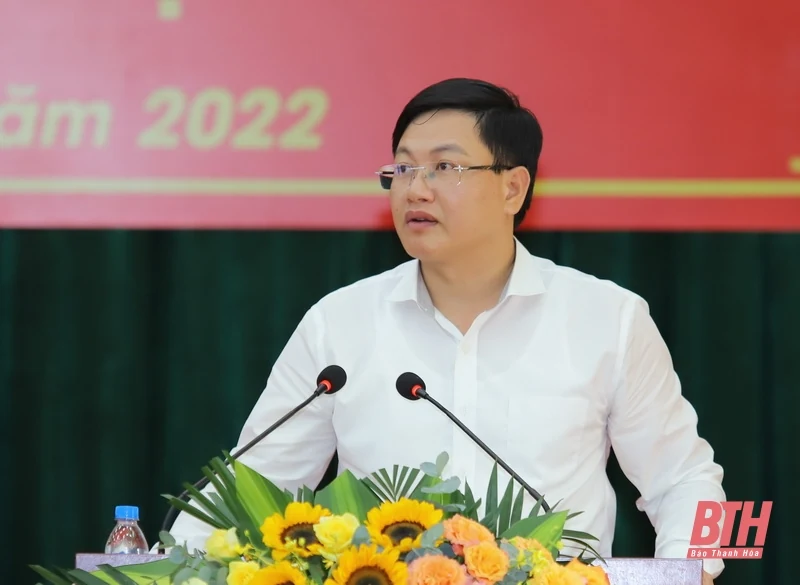 Đại tướng Lương Cường cùng các ĐBQH tỉnh Thanh Hóa tiếp xúc cử tri huyện Thạch Thành