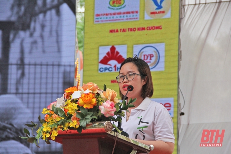 Hơn 2.000 sinh viên Trường Cao đẳng Y tế Thanh Hoá được tư vấn, giới thiệu việc làm