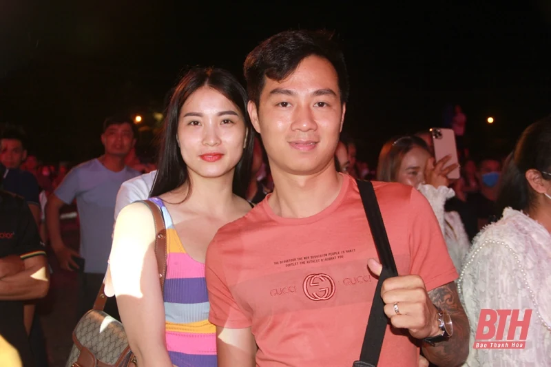 Khán giả Sầm Sơn tiếp tục bùng nổ với đêm nhạc SunFest Thanh Hóa chủ đề “Gặp lại thanh xuân”