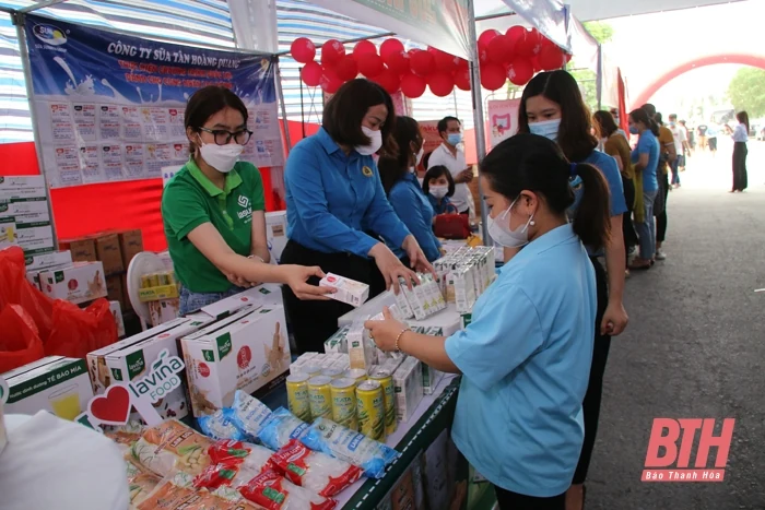 Các cấp công đoàn ký kết 170 thỏa thuận hợp tác thực hiện chương trình “Phúc lợi cho đoàn viên và người lao động”
