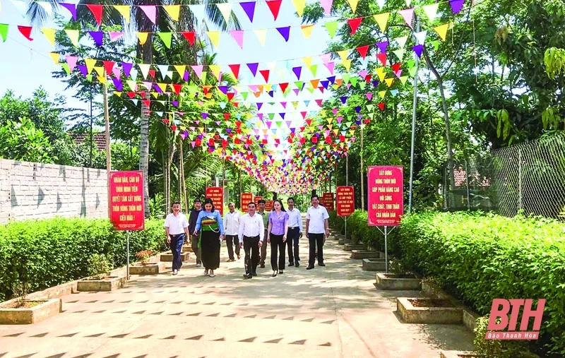 Phát huy vai trò người có uy tín trong đồng bào các dân tộc thiểu số
