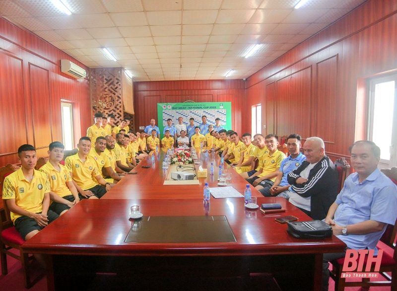 Đông Á Thanh Hóa bận rộn với loạt trận giao hữu sẵn sàng cho V.League - 1 trở lại vào tháng 7-2022