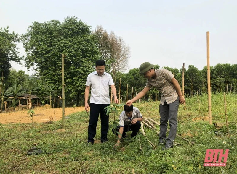 Đảng bộ xã Thanh Xuân đưa nghị quyết của Đảng vào cuộc sống