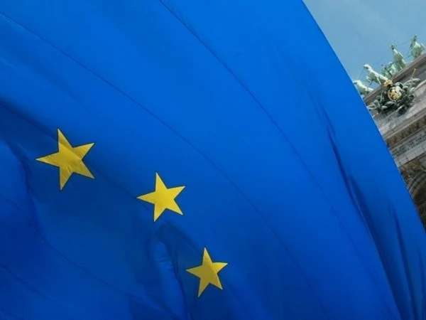 EU đưa thêm 65 công dân và tổ chức Nga vào danh sách đen