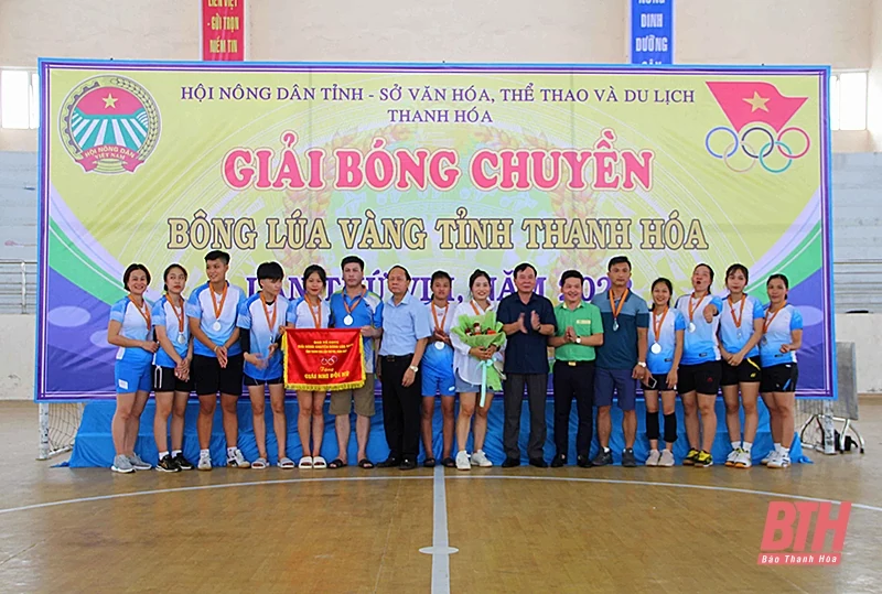Đội nam thị xã Nghi Sơn và nữ Đông Sơn vô địch Giải bóng chuyền Bông lúa vàng tỉnh Thanh Hóa năm 2022