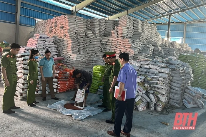 Khởi tố thêm 3 bị can liên quan đến sản xuất phân bón giả