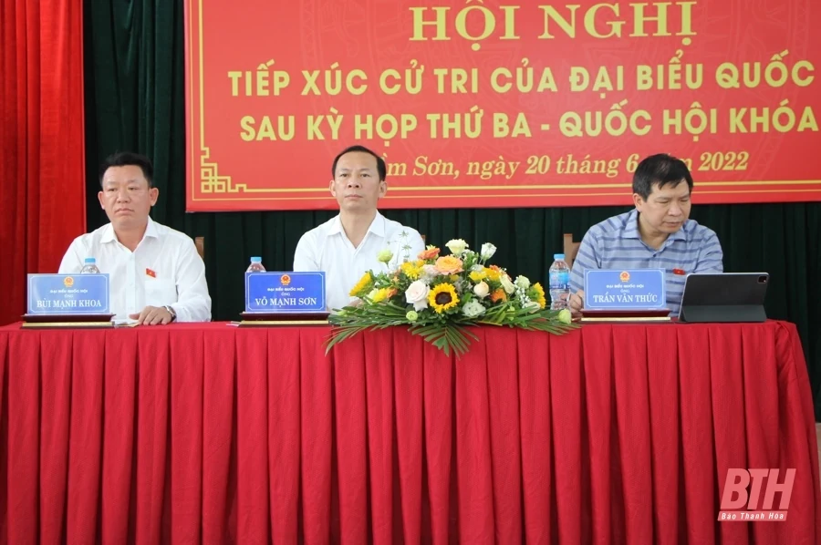 Đoàn ĐBQH tỉnh Thanh Hóa tiếp xúc cử tri huyện Hoằng Hoá và TP Sầm Sơn