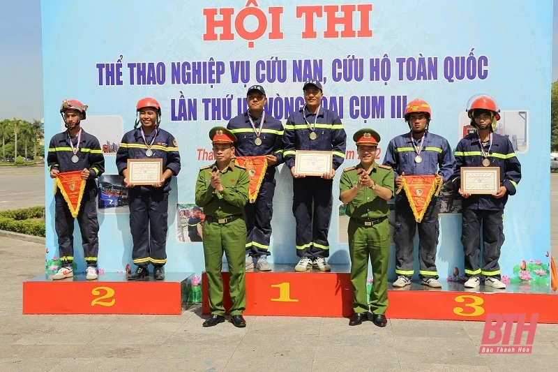 Hội thi thể thao nghiệp vụ cứu nạn, cứu hộ toàn quốc lần thứ II năm 2022 - vòng loại Cụm III tại Thanh Hóa
